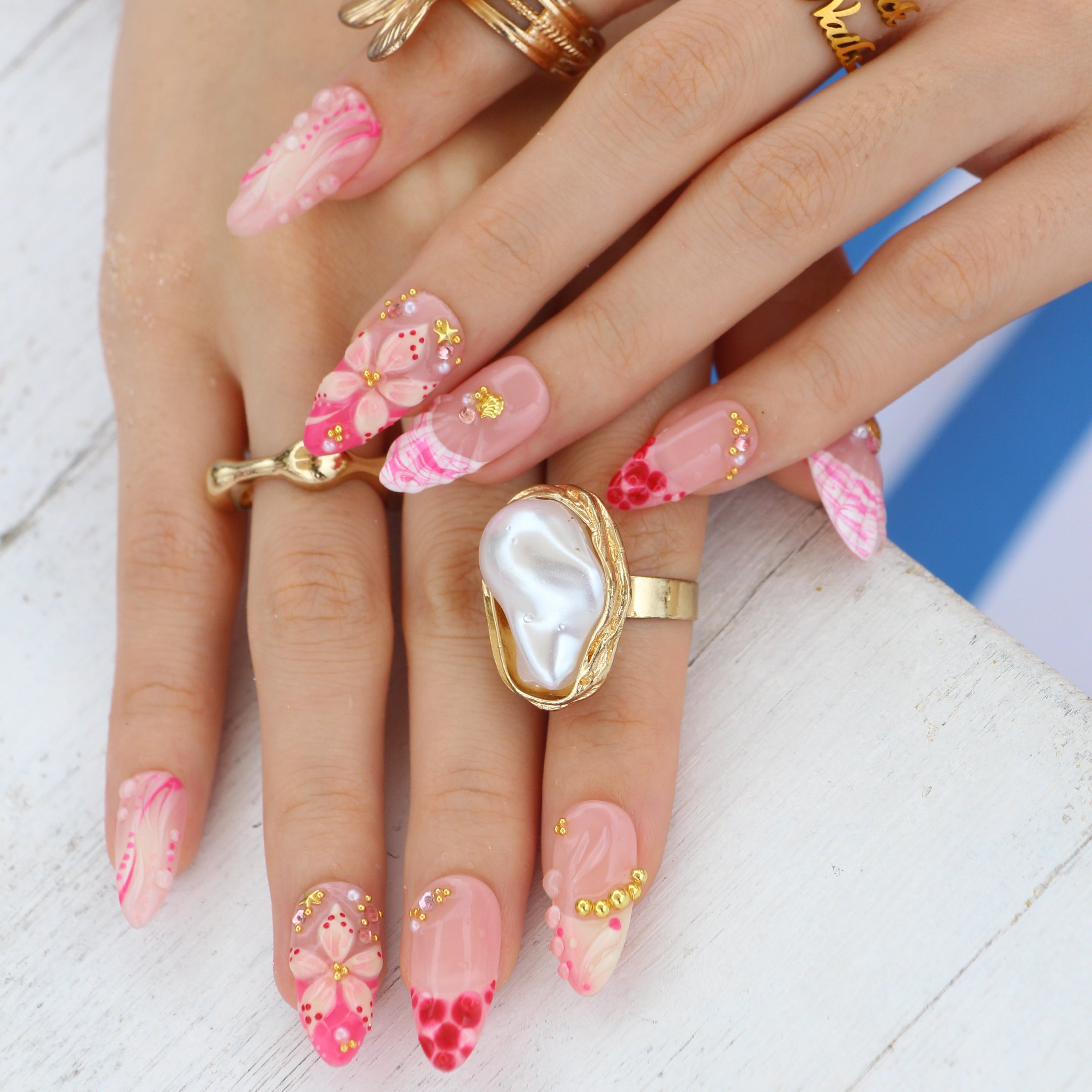 Peach Pearl Cove