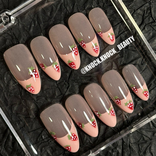 STRAWBERRY CANDY HANDMADE PRESS-ON NAILS