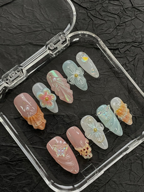 Beach and Shells 3D Nails