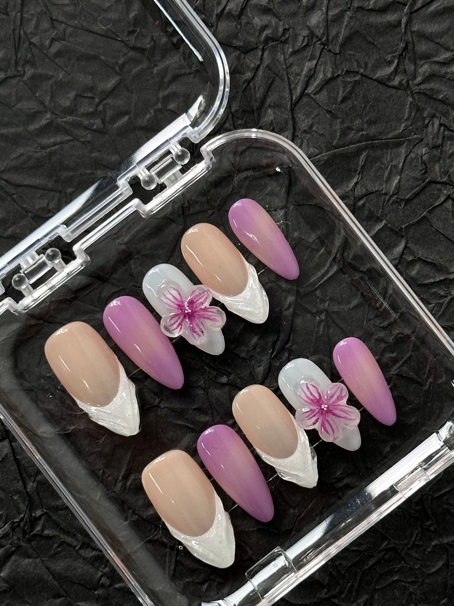 FRENCH LAVENDER 3D NAILS