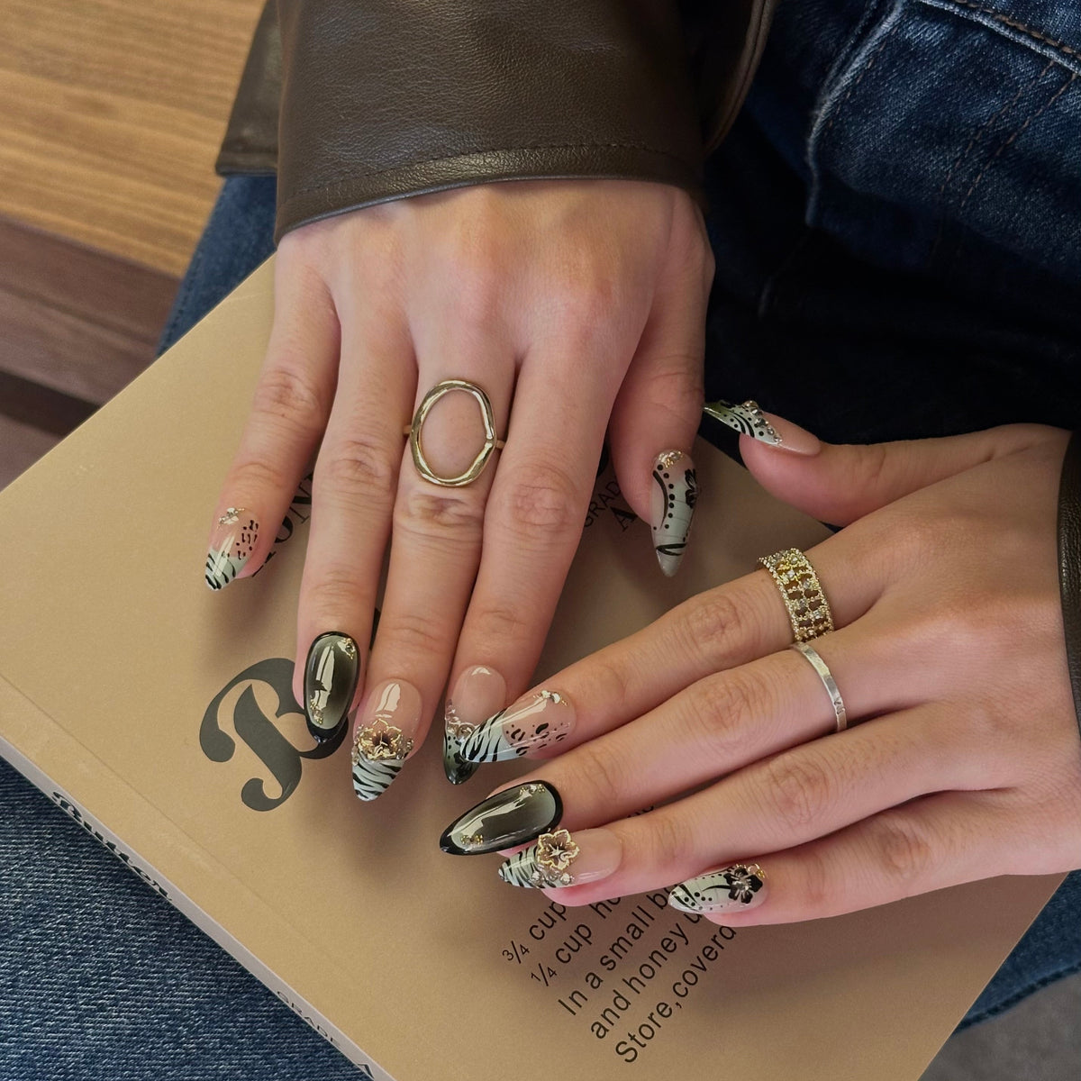 Jade Shadow uñas press-on detalle 3