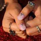 Ghostly Glow uñas press-on detalle 2